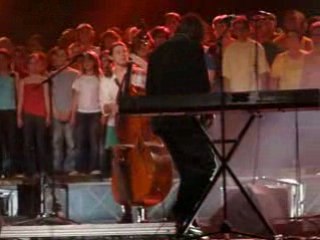 Beaubourg - Michel dort sous la Pluie