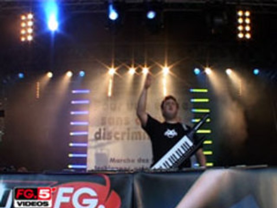 JOACHIM GARRAUD : LIVE @ LA MARCHE DES FIERTES 2008 RADIO FG