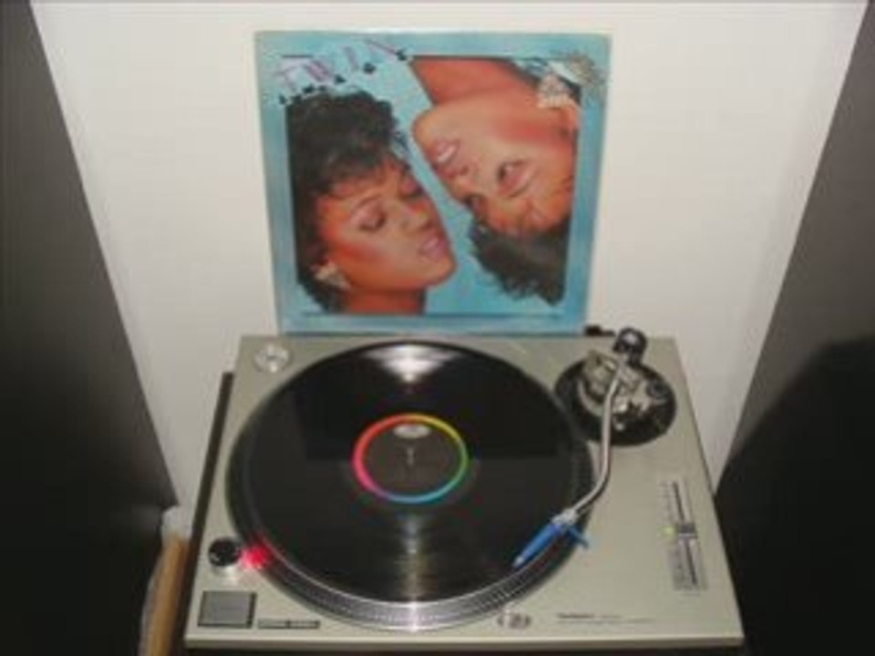 TWIN IMAGE