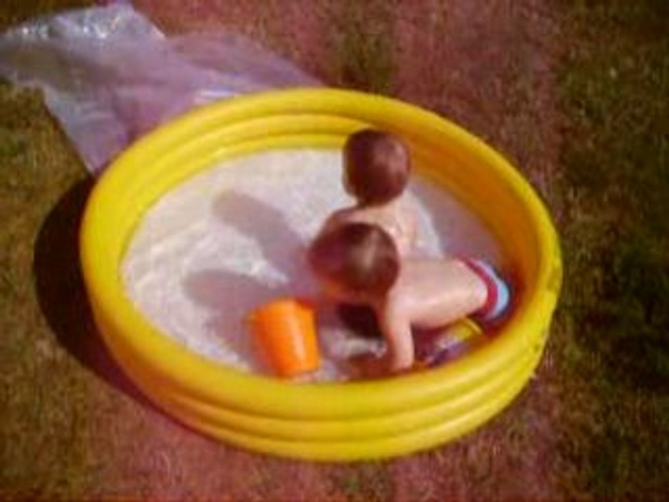 La piscine: 2 ème épisode