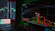 Who is the richest BTC owner in the world ?