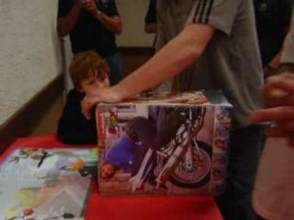 28 Juin - L'ouverture des cadeaux ....