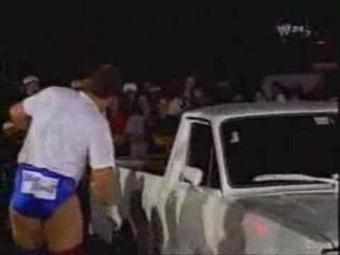 WCW - Fit Finlay vs Steve Regal (Parking Lot Brawl)