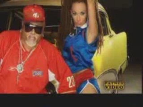 Azis i malina - Umiram az