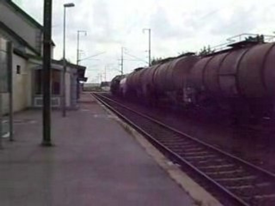 SN850881