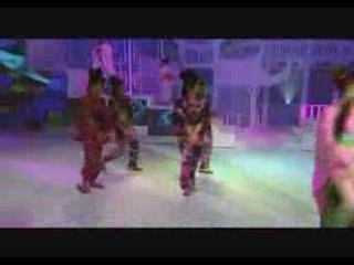 Trish Thuy Trang - Sukiyaki