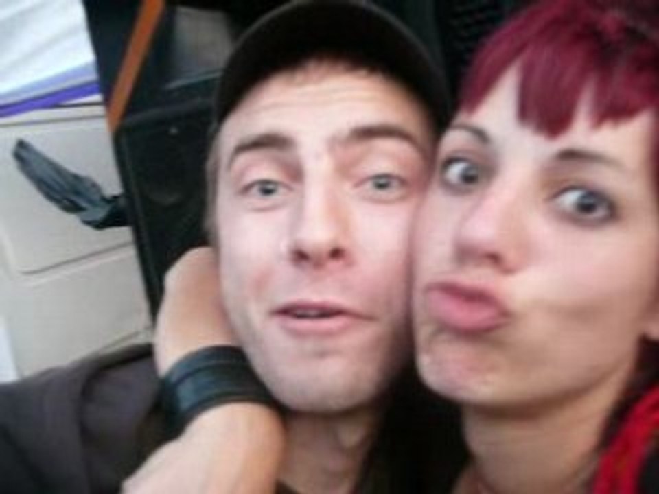 des gentils gens contents