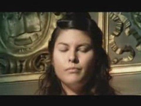 Video clip Princesse Anies Pourquoi tu m'entends pas feat. Amara (Ecoute la rue Marianne) videos, clip sur RAP2K.COM