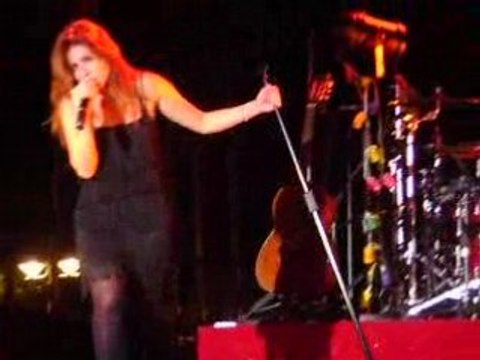 Julie Zenatti valras 2008 >> la boite de pandore