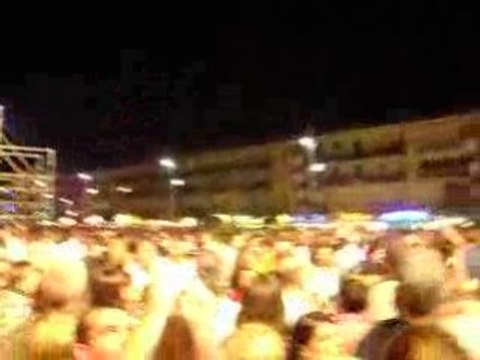 Julie Zenatti valras >> je voudrai que tu me console.