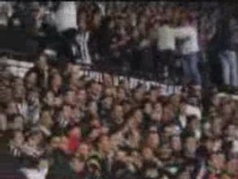 Besiktas Jk Supporters - Carsi - Uclu Live