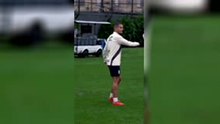 Coutinho reunites with Neymar at Santos