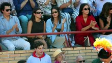 Tana Rivera y Victoria Federica juntas en la plaza por Roca Rey