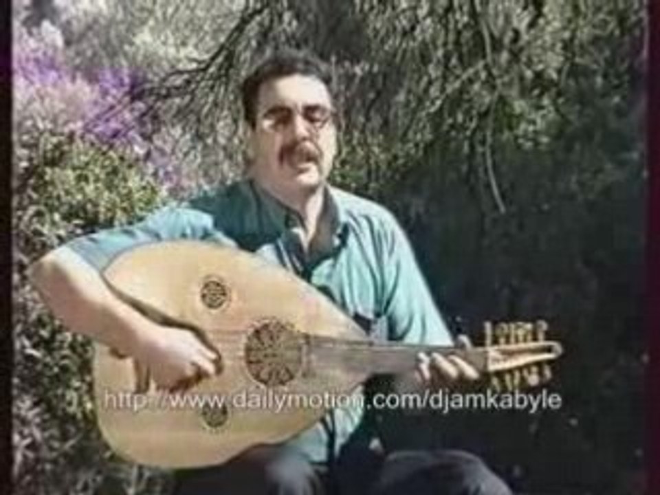 Akli Yahyatene "Michelet" Clip de Kabylie /Algerie