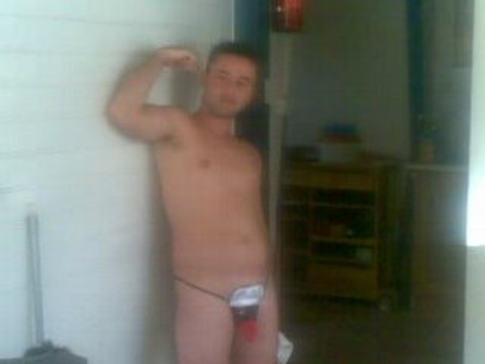 Nico en string