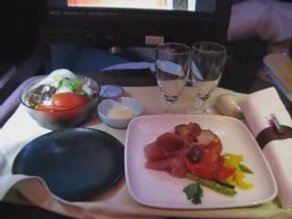 How is business class? - new flat beds on Cathay Pacific