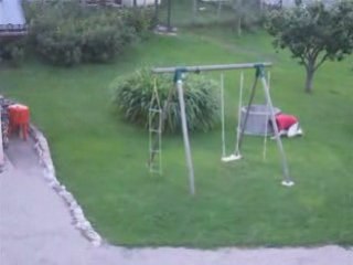 2008-0730-cache-cache-avec-Sophie-DSCF7299-mpeg4-900k