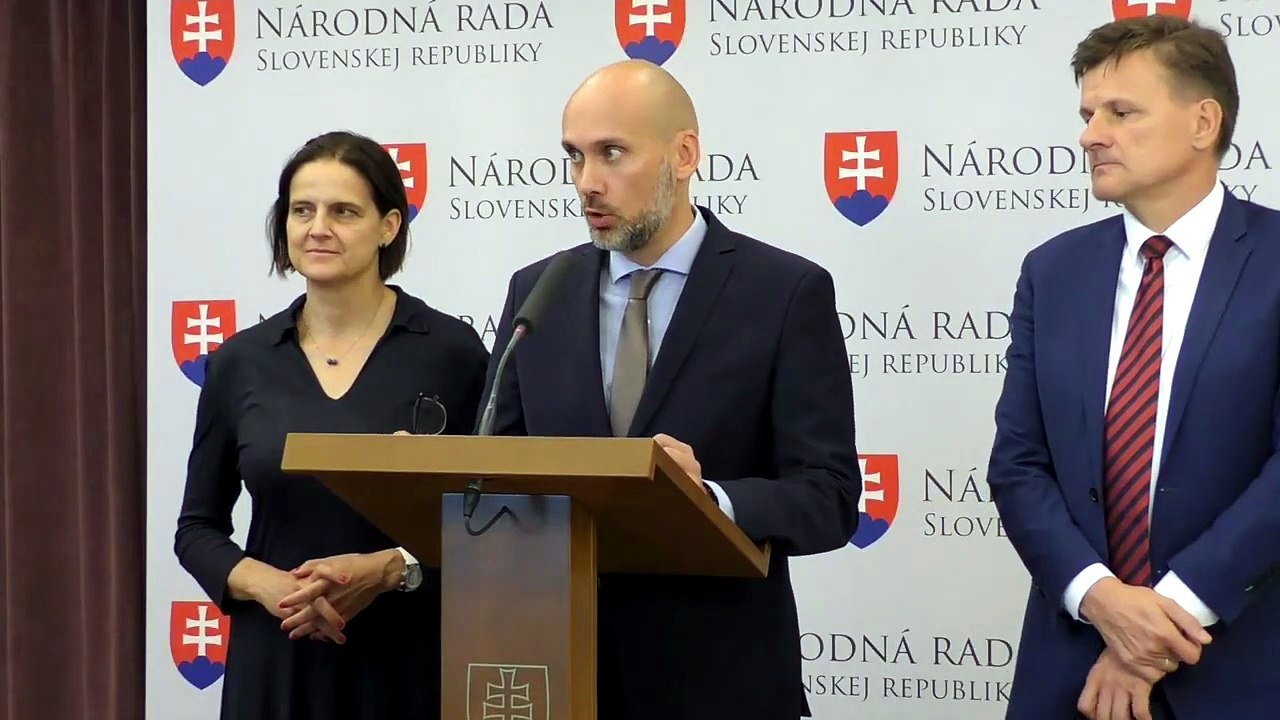 ZÁZNAM: SaS: Vládne rozhodnutia o novom jadrovom zdroji môžu byť v rozpore so zákonmi