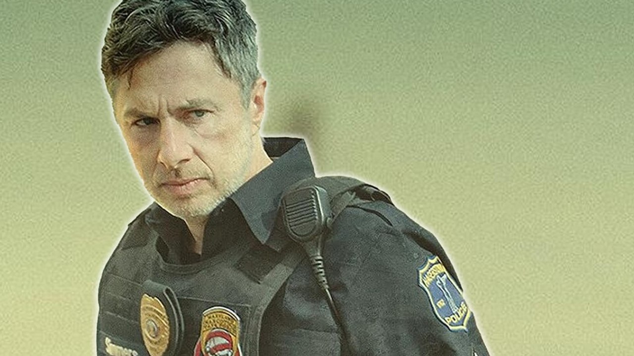 So habt ihr Scrubs-Star Zach Braff noch nie gesehen: Im Krimi-Drama Clean Hands spielt der JD-Darsteller einen Cop
