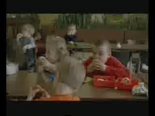 Ma maman elle a dit que je peux