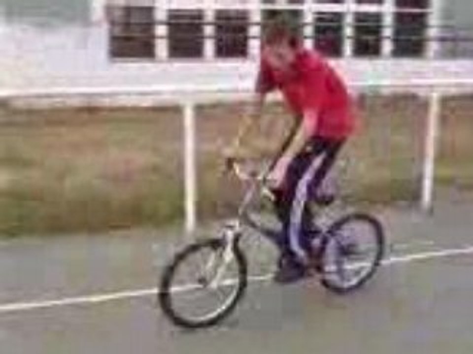 Lucas velo