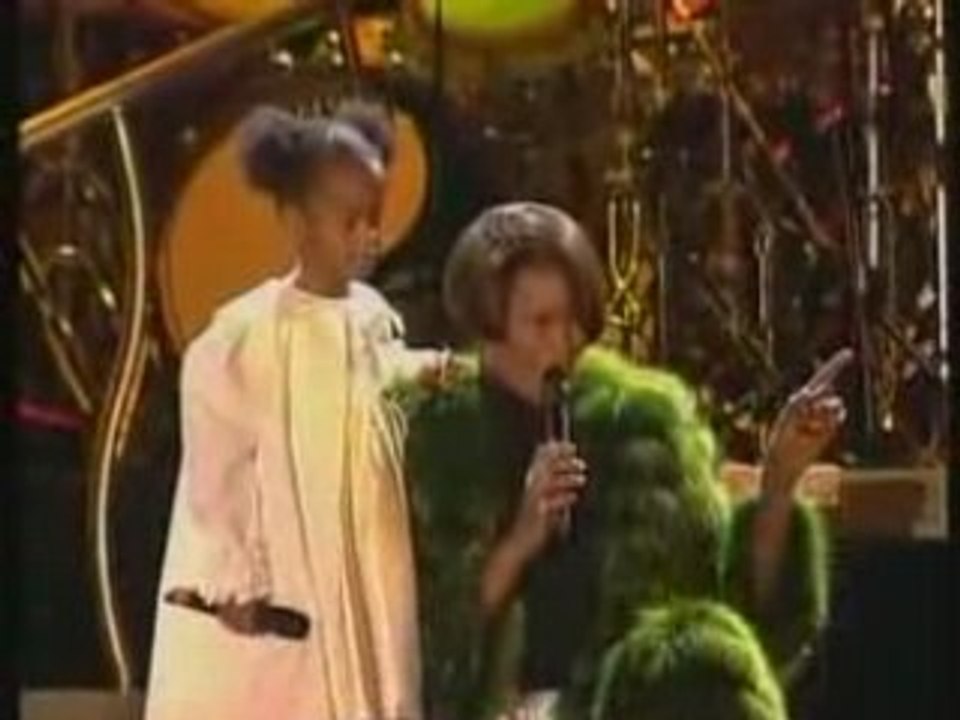 Whitney Ft Bobbi Kristina - My Love Is Your Love (Live)