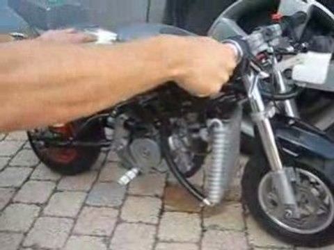 mt4 pocket liquide 1er démarrage moteur