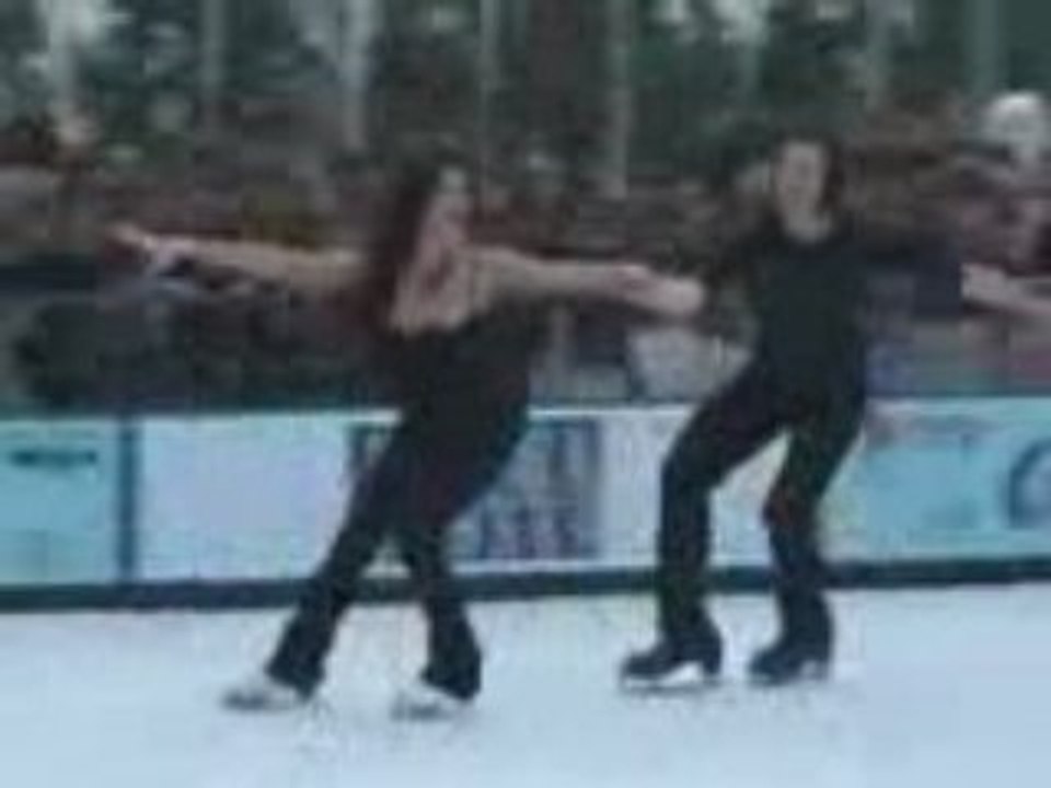 Valeria Archimo en Inauguracion de Pista Hielo