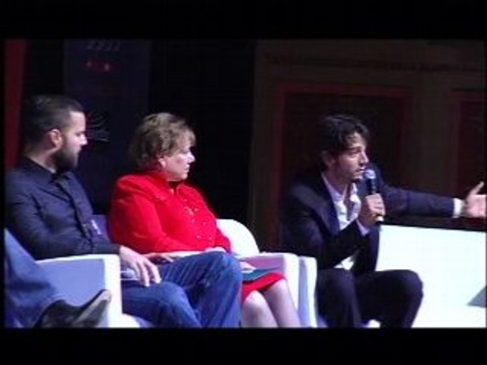 C604f9a3de935abc.mp4