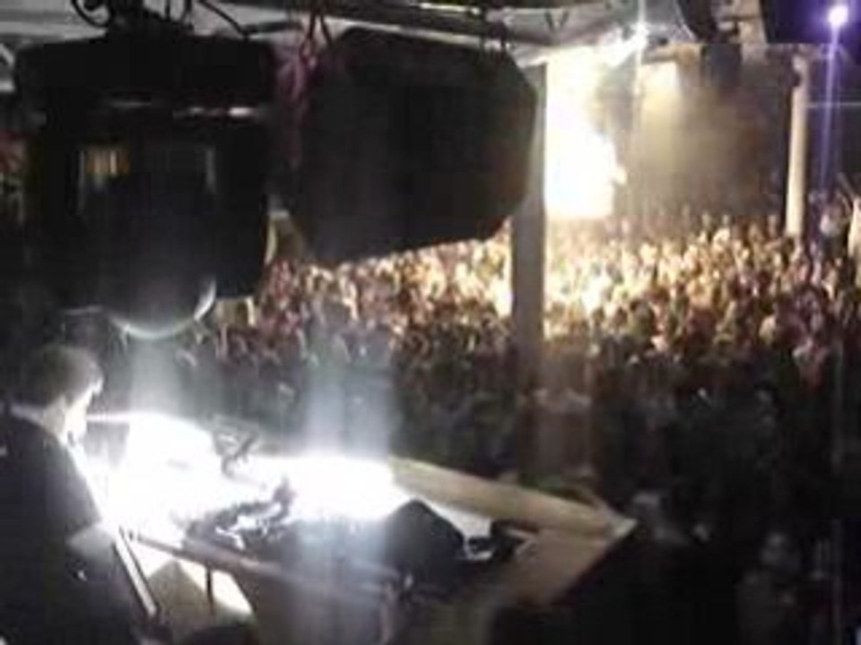 MOV00109
