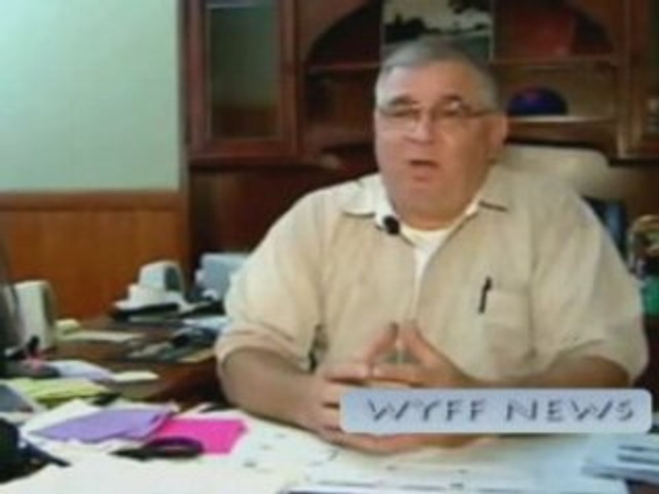 Sheriff Converts his Police Cars To Run On Water