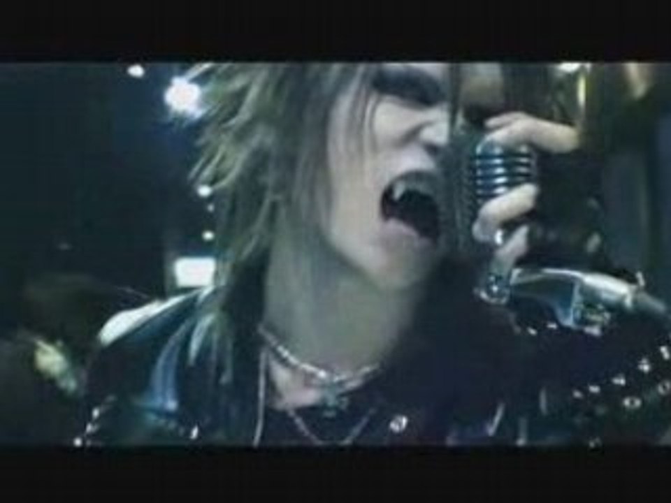 DIO – Distraught Overlord - CARRY DAWN