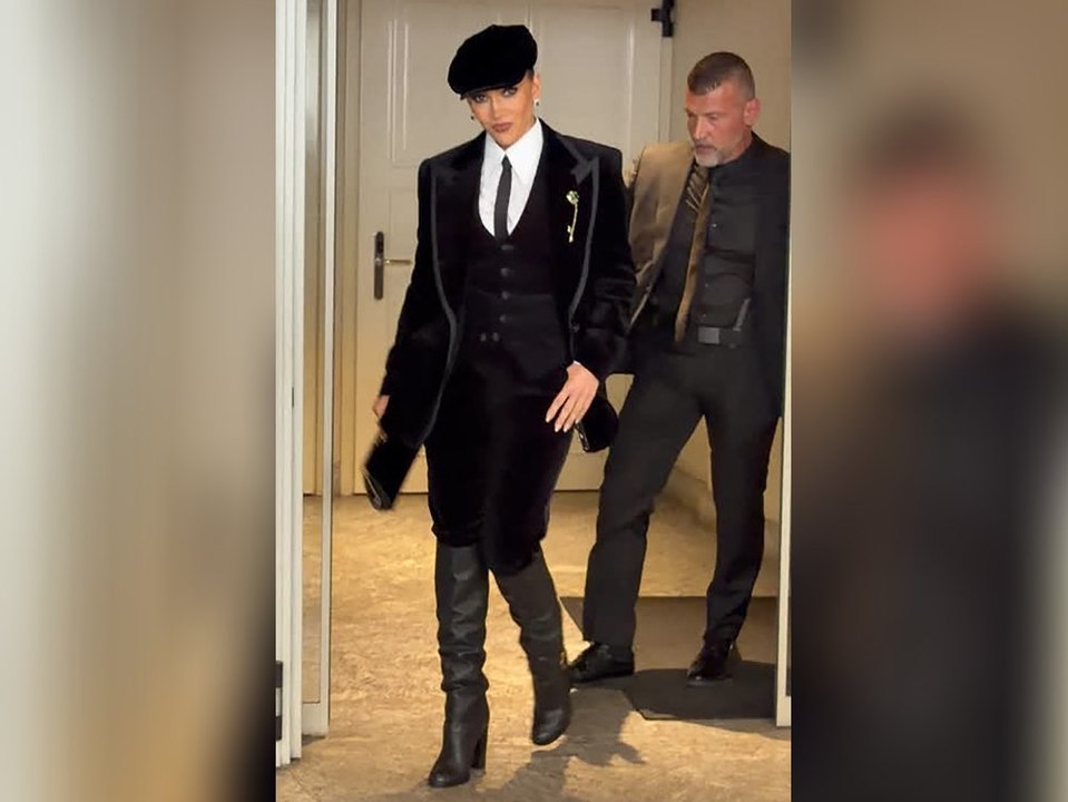 Jennifer Lopez glänzt im Menswear-Look bei Dolce & Gabbana