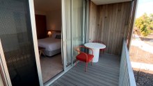 Fewer than 2 per cent of hotel rooms in major Queensland cities are accessible, report finds