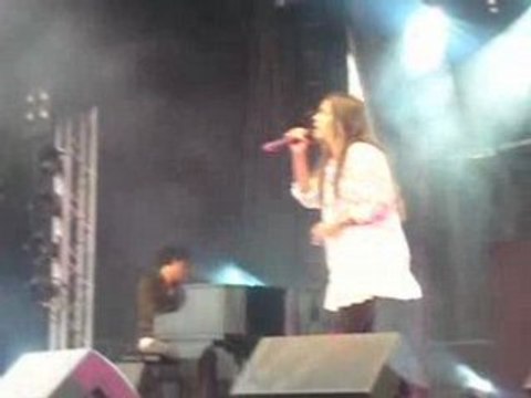 Amel Bent - Tu N'es Plus Là