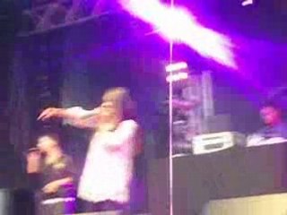 Amel Bent - Fallin + No one