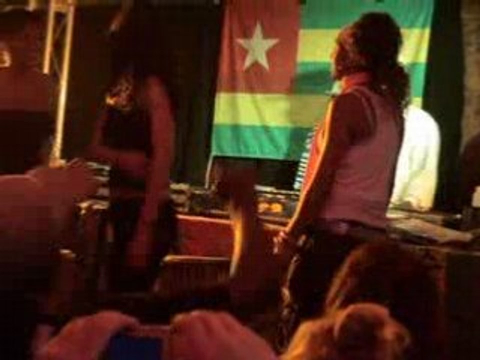 dance hall queen round 2