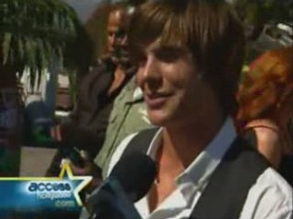 Zac and Vanessa '08 TCA Red Carpet Interview