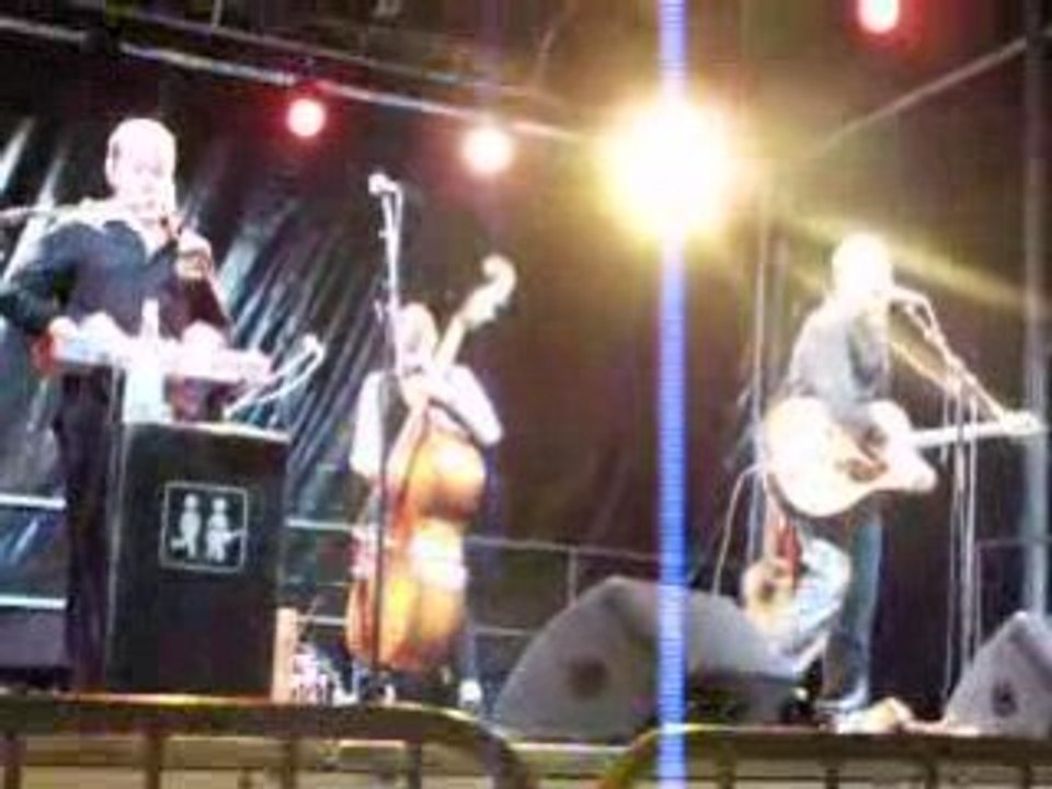 Le café / Oldelaf et monsieur D à dreux 1er août 08