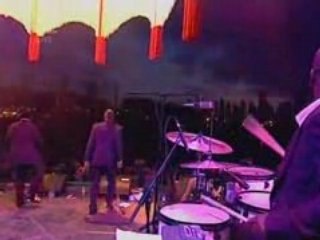 Amy Winehouse - Hey Little Rich Girl (Live Glastonbury 2007)