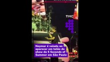 Neymar é vaiado ao aparecer em telão de show do 5 Seconds of Summer em São Paulo