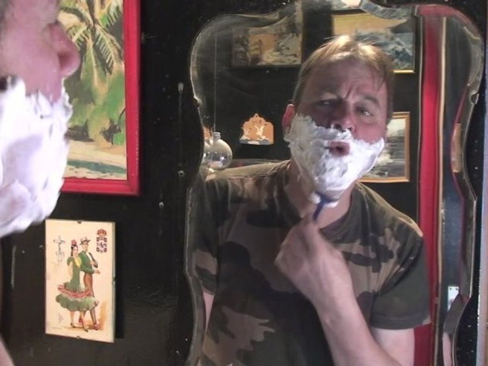 DOUGIE DAMONE - HELLO MUM