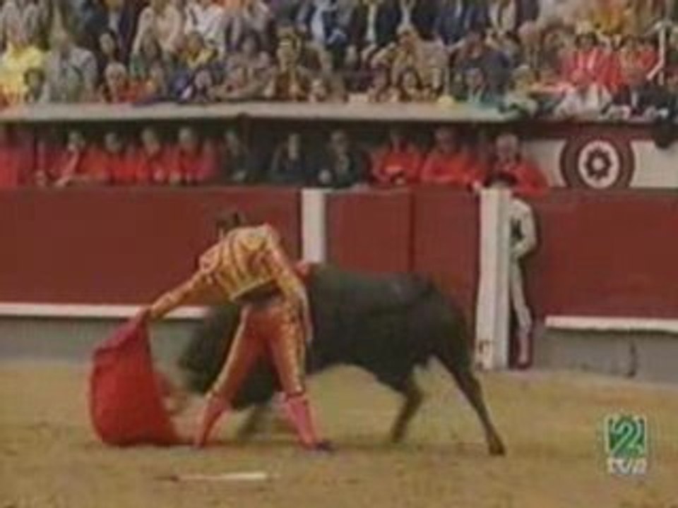 Las Ventas, 23 de mayo de 2007. El Juli con Cantapájaros