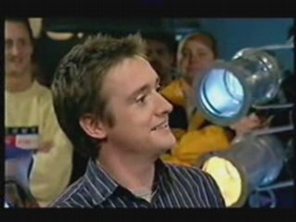 Peugeot.206.rc.gti.180.vs.205.gti.1900.drag.race.TV.topgear