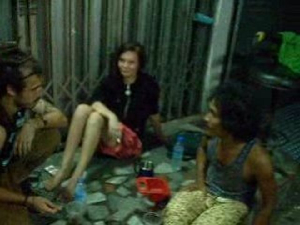 Gang's shop - Gang, Noëlle, Deniz, others - BKK - 2008