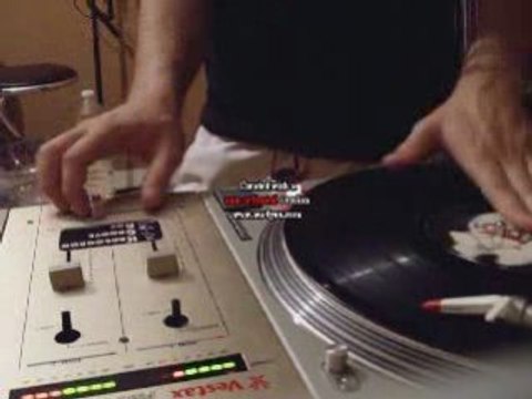 demo scratching dj stick
