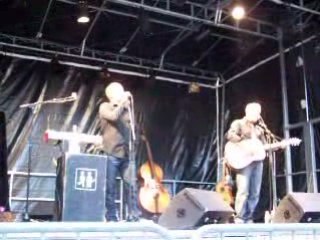 Oldelaf et monsieur D à Dreux "Petit Pierrot"