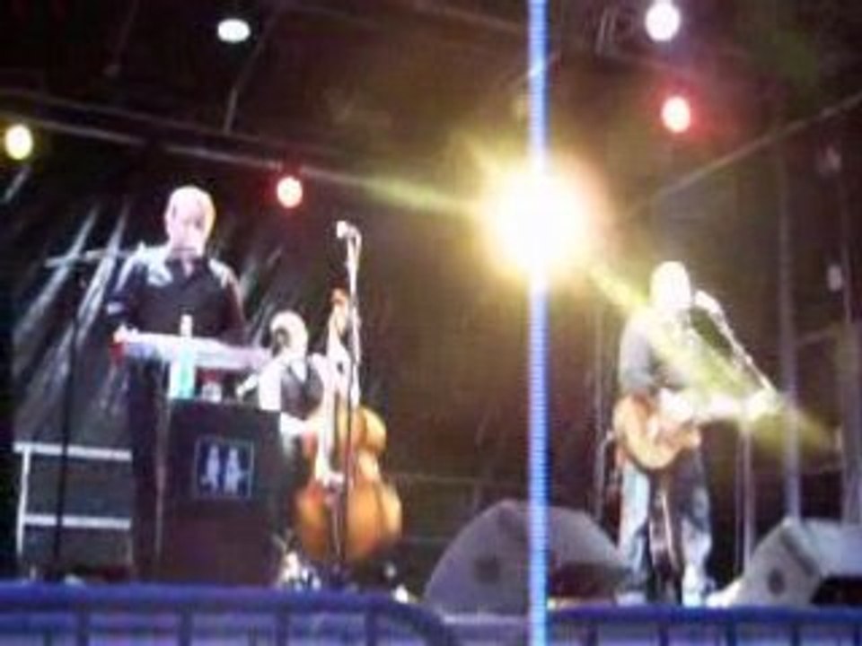 Trahis / Oldelaf et monsieur D ; Dreux 1er août 08