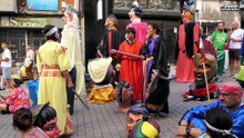 LOS CABEZUDOS DE VEIGA EN EL DESFILE DE AMÉRICA EN OVIEDO 2026