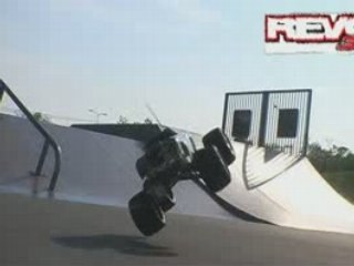 18 An Unbreakable - slow motion